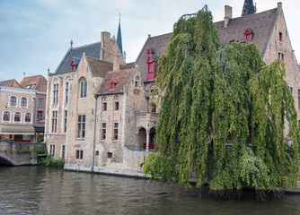 Fototapeta na wymiar historische Fassade in der Altstadt von Brügge in Belgien
