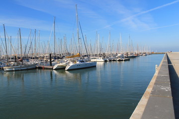 Fototapeta na wymiar Port de Plaisance de La Rochelle, France