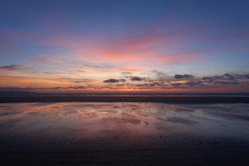 Fototapeta na wymiar Westward Ho beach sunset