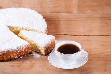 Sponge cake and coffee cup 
