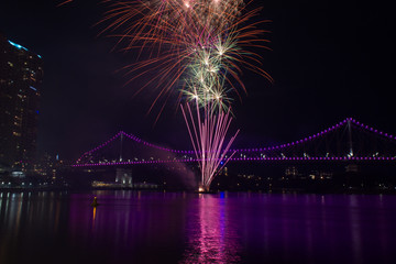 Fototapeta na wymiar Story Bridge Fireworks