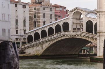 Rialto Bridge in Venice, in the early morning