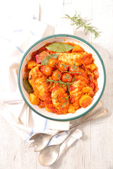 chicken fillet with tomato and rosemary