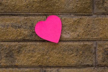 Obraz premium Pink paper heart sticker. Mock up space
