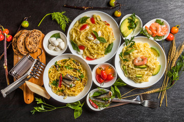 イタリア食材　生パスタ料理　 Raw pasta and Italian ingredient