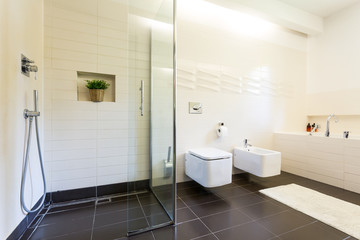 Fototapeta na wymiar Tiled bathroom interior