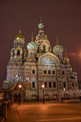 Fototapeta na wymiar night view of Savior on Blood St Petersburg Russia