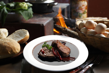 Filet mignon red wine sauce