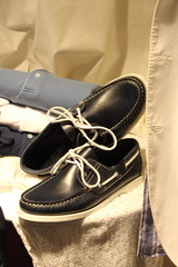 Elegant nautical shoes
