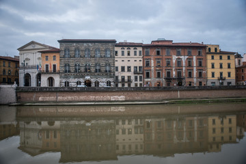 Fototapeta premium PISA, ITALY- OCTOBER 22 ,2016 Architecture of Pisa city with tra