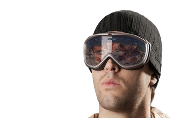 skier looking for a snowy mountain.