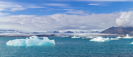 Jokulsarlon Icebergs