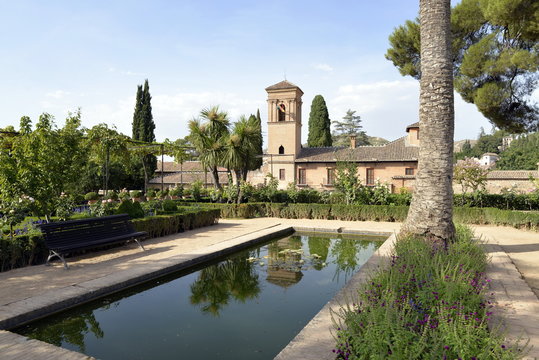 LA ALHAMBRA