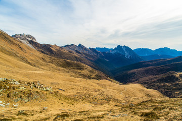 Autumn morning in the alps