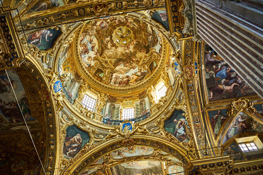 Roof of great Cathedral "basilica della santissima annunziata del vastato" / Church in Genoa