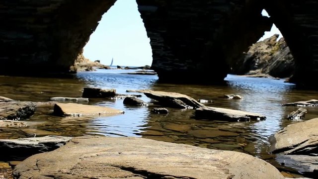 Cala en la bah&iacute;a de Cadaqu&eacute;s, Catalu&ntilde;a (Espa&ntilde;a)