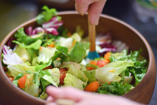 Tossing Garden Salad