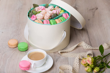 Flower box with macaron cookies