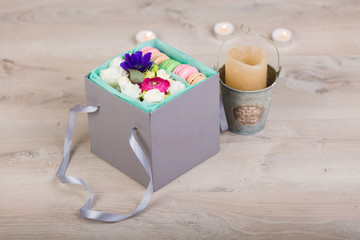 Flower box with macaron cookies