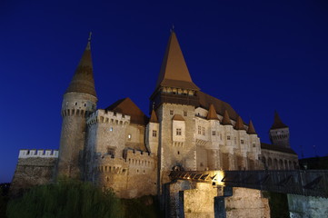 Fototapeta na wymiar Corvin castle form Hunedoara