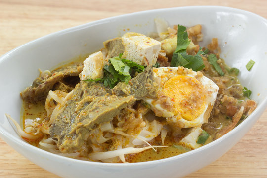 Beef Curry Noodle