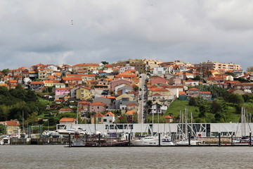 Vila Nova de Gaia, view from Porto 