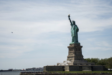 Fototapeta na wymiar Statue of Liberty New York Skyline Monument 4