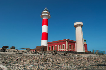 Fuerteventura, Isole Canarie: vista del faro del Toston, vicino al villaggio di pescatori di El...