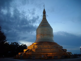 Fototapeta premium Stupa in Myanmar