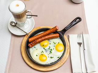 scrambled eggs with sausages