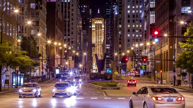Lasalle Street traffic at night - Chicago