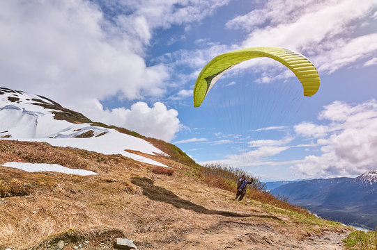 man set paraplane for flight