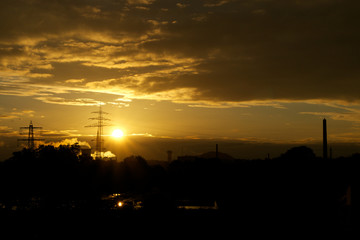 Sonnenaufgang über Oberhausen