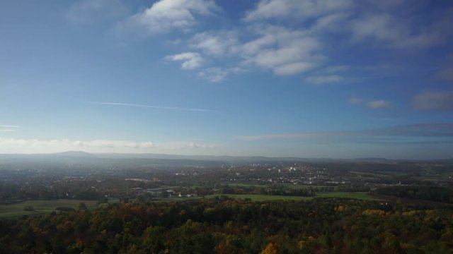 Stadt im Talkessel
