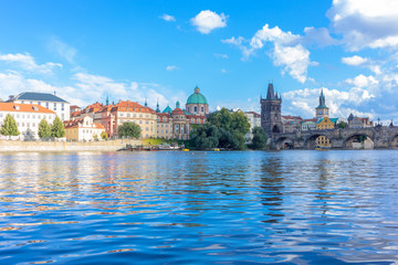 Naklejka premium Charles bridge in Prague, Czech republic
