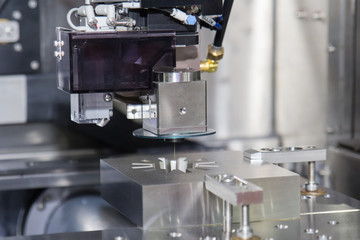 High precision CNC wire cut machine working