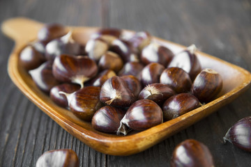 Edible chestnut heap