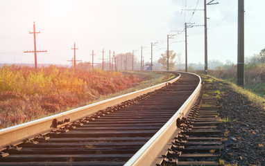 Fototapeta na wymiar railroad tracks in autumn