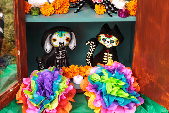 Flower And Skeleton Dog, Cat And Bird Alter At Dia De Los Muertos, Day Of The Dead, In Los Angeles At The Hollywood Forever Cemetery Grounds. 