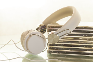 müzik diskleri ve kulaklık