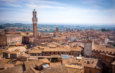 Fototapeta na wymiar Panorama de Sienne, Toscane