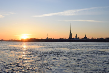 Naklejka premium Peter and Paul fortress at sunset