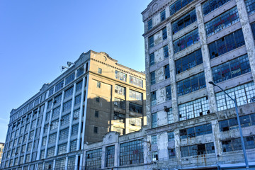 Industry City - Brooklyn © demerzel21