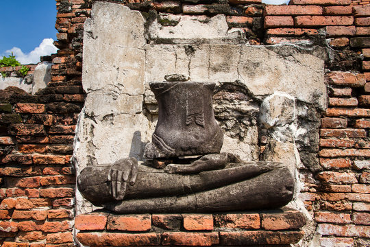 Ayutthaya, Thailand - October, 21, 2016 : Ancient buddha statues