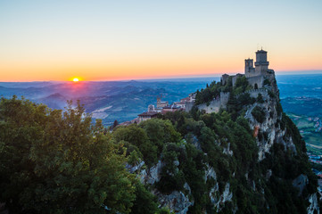 Fototapeta na wymiar Rocca della Guaita, the most ancient fortress of San Marino in the sunset time