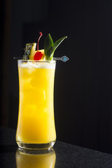 mango cocktail