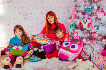 Sweet kids with a redhead mother