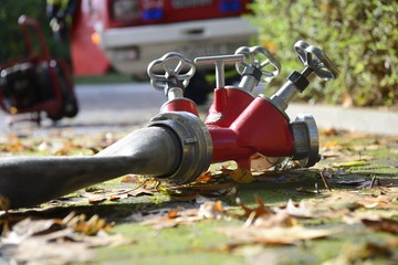 Fototapeta premium Feuerwehr Verteiler B-CBC im Einsatz
