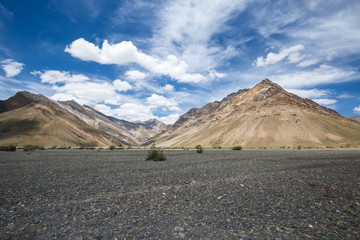 The way to Rangdum, north of India © voraorn