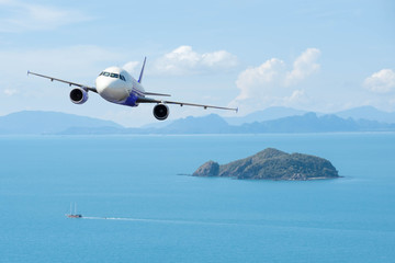 Airplane with beautiful ocean and Angthong national marine park